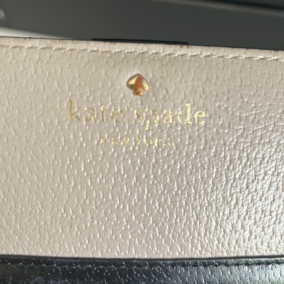 Kate Spade Wallet - Picture 2 of 5